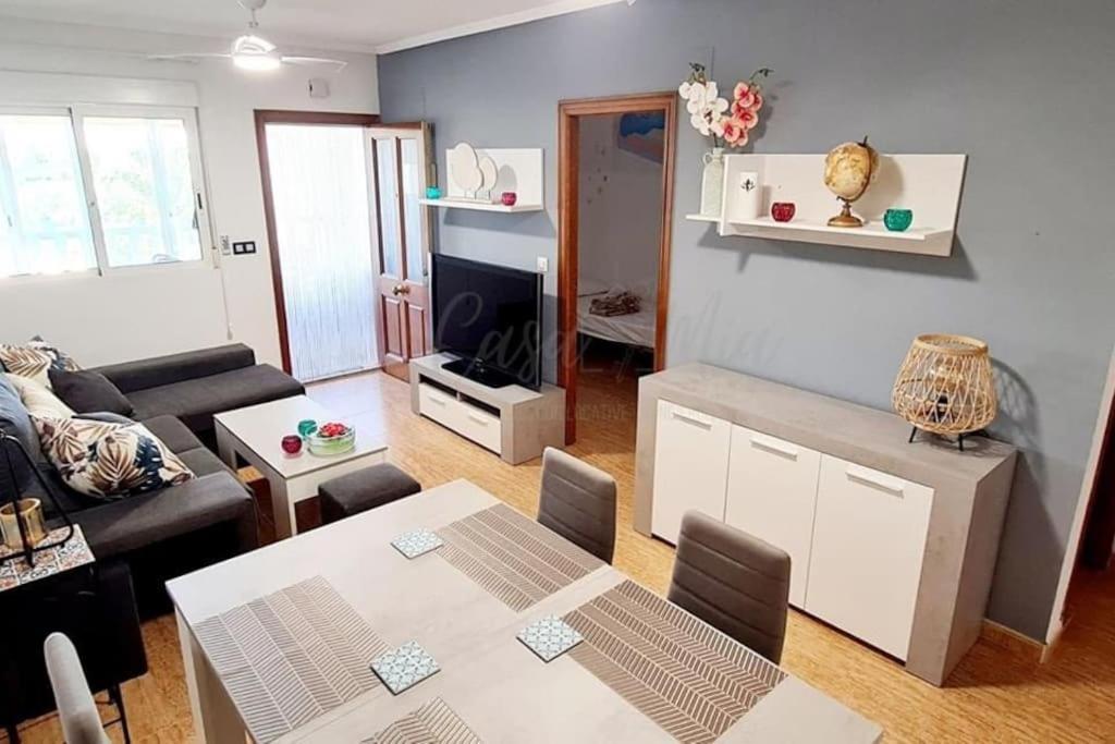 Apartment Agreable Avec Piscine Commune *